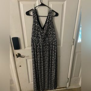 Women’s plus size dress